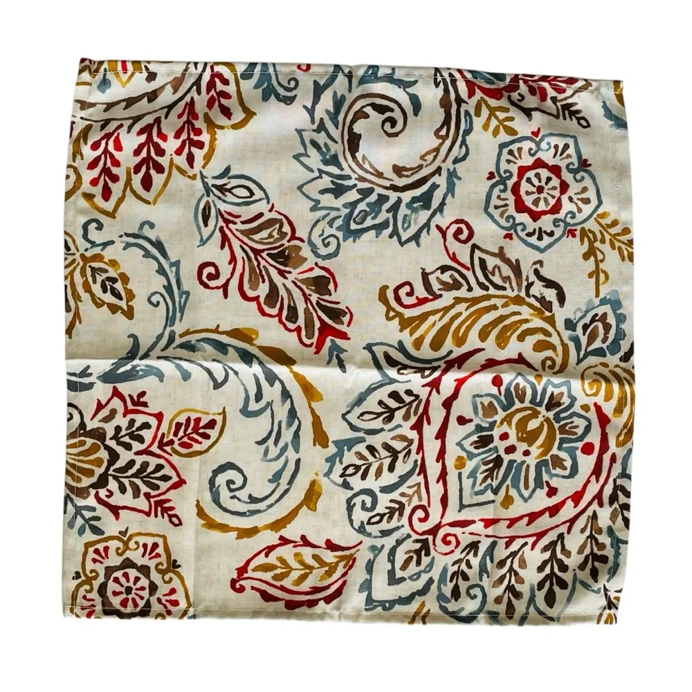 Cloth Napkins Autumn Fall Foliage Print Set of Four 16.5x16.5